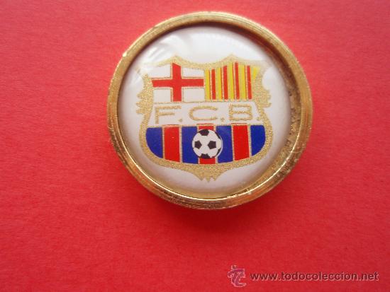 Sammelleidenschaft Sport: Raro pin del F.C.Barcelona