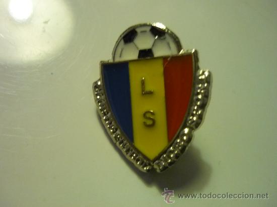 Collezionismo sportivo: PIN FUTBOL LICEO SPORT