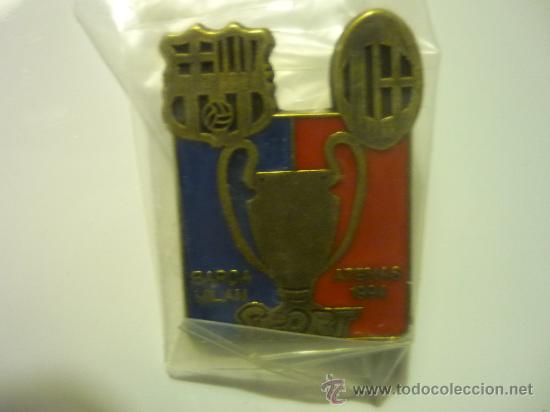 Collezionismo sportivo: pin futbol athenas 94.- BAR&Ccedil;A .-MILAN