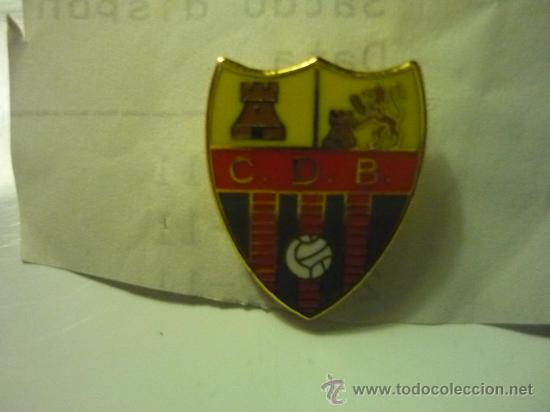 Collectionnisme sportif: pin futbol benamocarra  cd