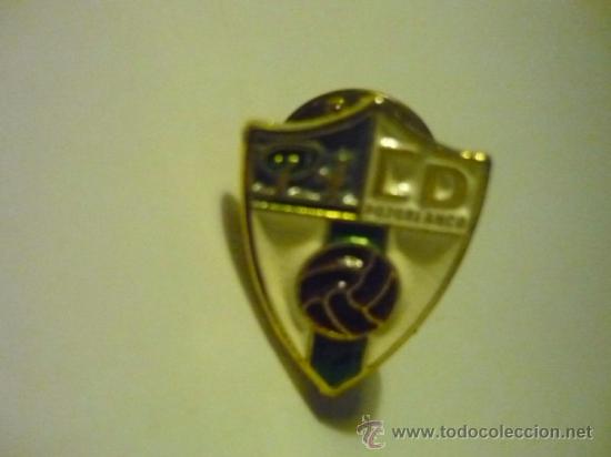 Sammelleidenschaft Sport: pin futbol pozoblanco cd