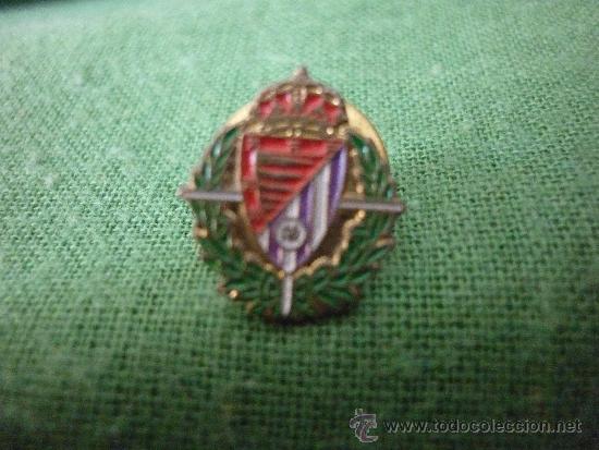 Sammelleidenschaft Sport: PIN DE FUTBOL - REAL VALLADOLID