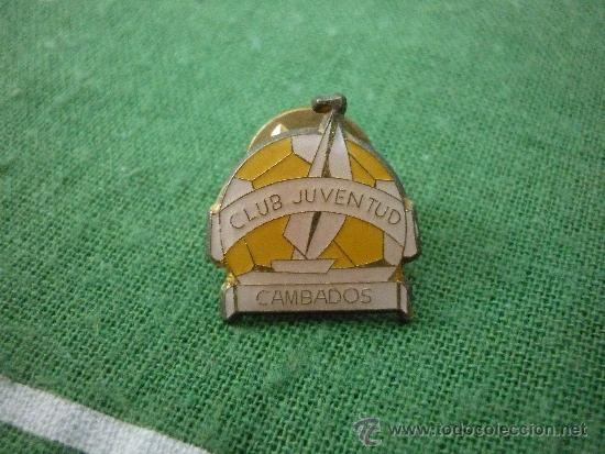 Sammelleidenschaft Sport: PIN DE FUTBOL - CLUB JUVENTUD CAMBADOS (GALICIA)