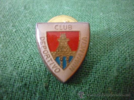 Sammelleidenschaft Sport: PIN DE FUTBOL - CLUB DEPORTIVO NUMANCIA (SORIA)