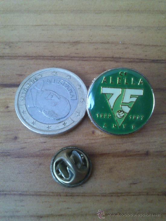 Collectionnisme sportif: c.f. Alella 75 anys 1922-1997.