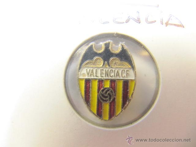Coleccionismo deportivo: Insignia del Valencia CF - Foto 2