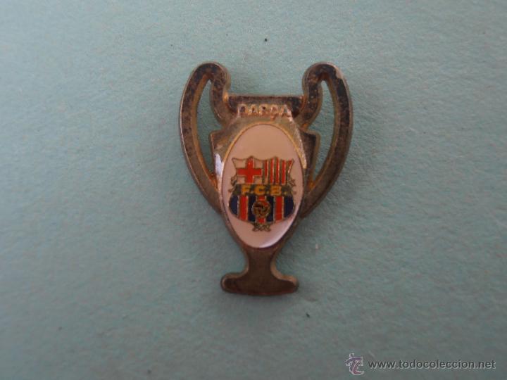 Collectionnisme sportif: Antiguo pin's del Bar&ccedil;a del 92