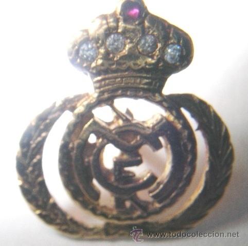 Collectionnisme sportif: insignea real madrid plata de ley con 4 circonitas y 1 rubi