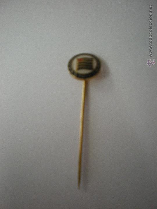 Sammelleidenschaft Sport: Pin/Insignia de alfiler de A. A. Francana - F&uacute;tbol de Brasil - Campeonato Paulista A 2