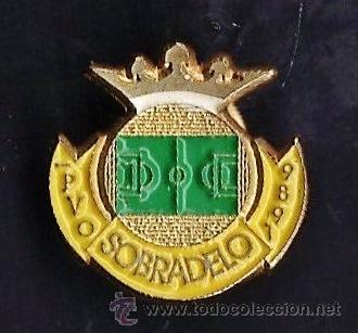 Collezionismo sportivo: pin - futbol - s.d. sobradelo - villajuan arosa - pontevedra - metal esmaltado - ep 3/2