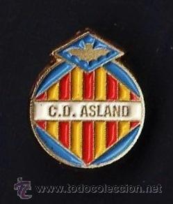 Sammelleidenschaft Sport: pin - futbol - c.d. asland - villaluenga - madrid - metal esmaltado - calidad - ep 3/3