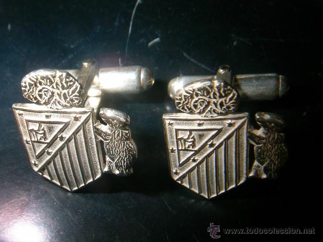 Collectionnisme sportif: gemelos escudo atleti con oso y madro&ntilde;o en plata de ley