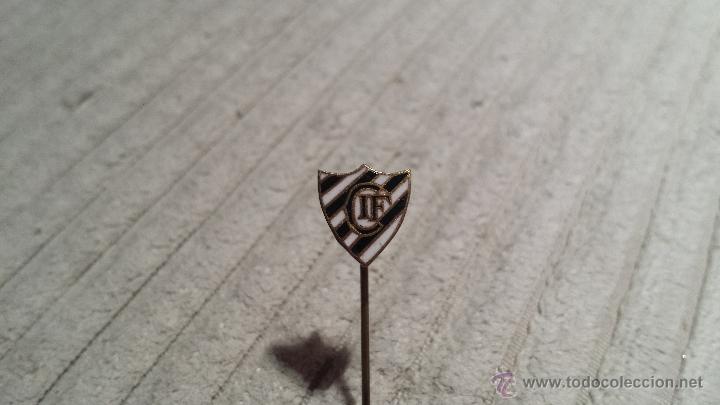 Sammelleidenschaft Sport: PIN O INSIGNIA DE FUTBOL CLUB INTERNACIONAL FUTBOL  (DE AGUJA)