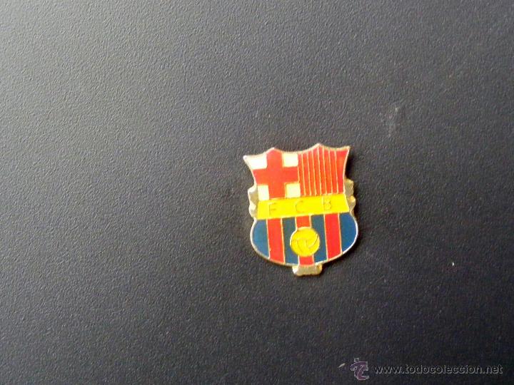 Coleccionismo deportivo: PIN F.C.B. - Foto 1