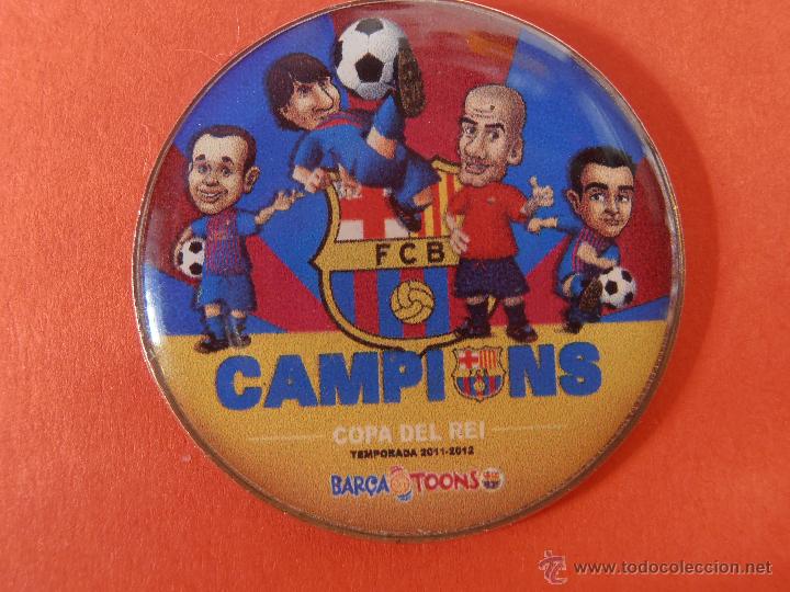 Coleccionismo deportivo: Pin's de la champion's del 2.011-2.012