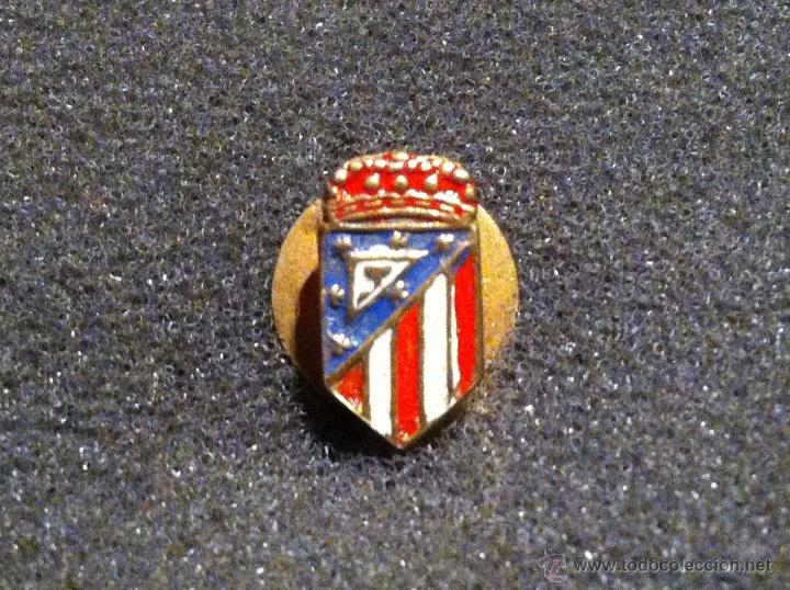 Collezionismo sportivo: PIN ANTIGUO ESCUDO EQUIPO FUTBOL ATLETICO DE MADRID (DE SOLAPA O OJAL A&Ntilde;OS 40/60)