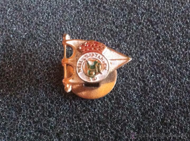 Sammelleidenschaft Sport: PIN ANTIGUO ESCUDO EQUIPO FUTBOL RACING SANTANDER SOCIEDAD DEPORTIVA (DE SOLAPA O OJAL A&Ntilde;OS 40/60)
