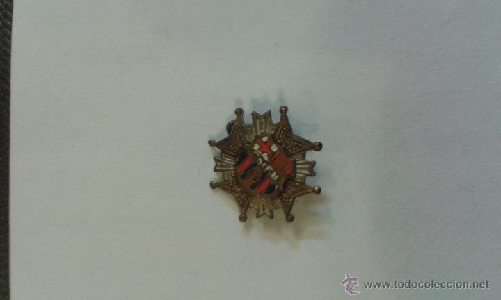 Collectionnisme sportif: Antigua insignia de solapa antigua del C.F. Barcelona Bar&ccedil;a 1,50 cm