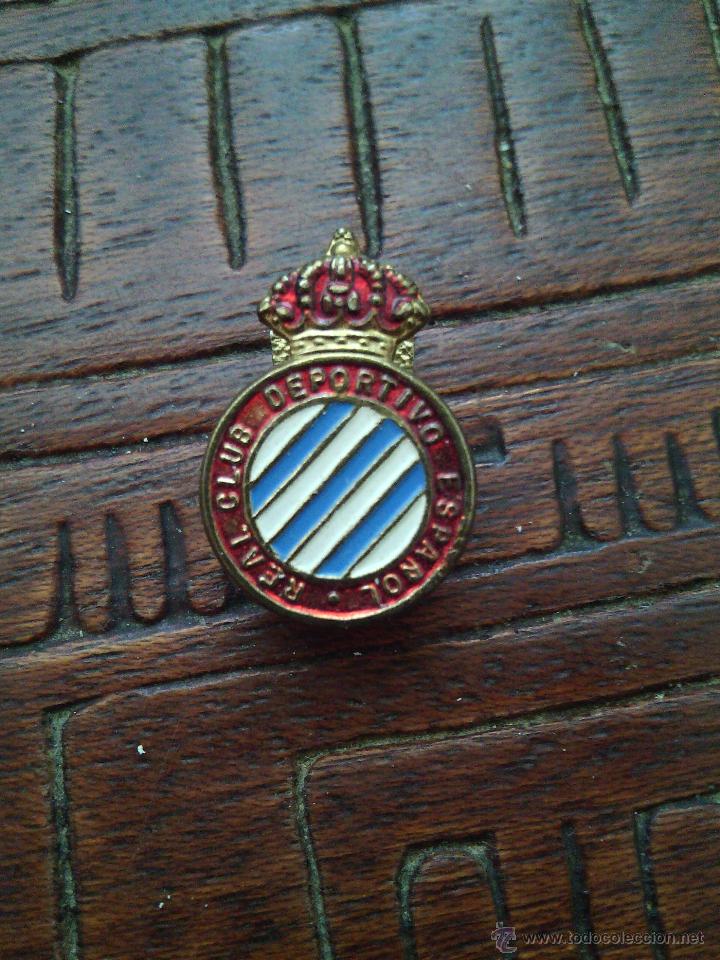 Coleccionismo deportivo: Antiguo pin de ojal del Espa&ntilde;ol - Foto 1
