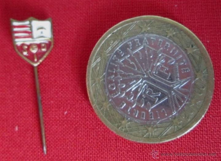 Colecionismo desportivo: Insignia alfiler de Solapa - S. D. Indauch - A&ntilde;os 40.