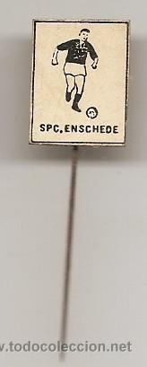 Coleccionismo deportivo: F&uacute;tbol, Insignia del SPC Enschede (Holanda) - Foto 1