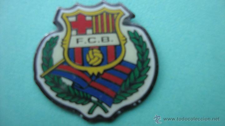 Coleccionismo deportivo: Pin's del F.C.Barcelona