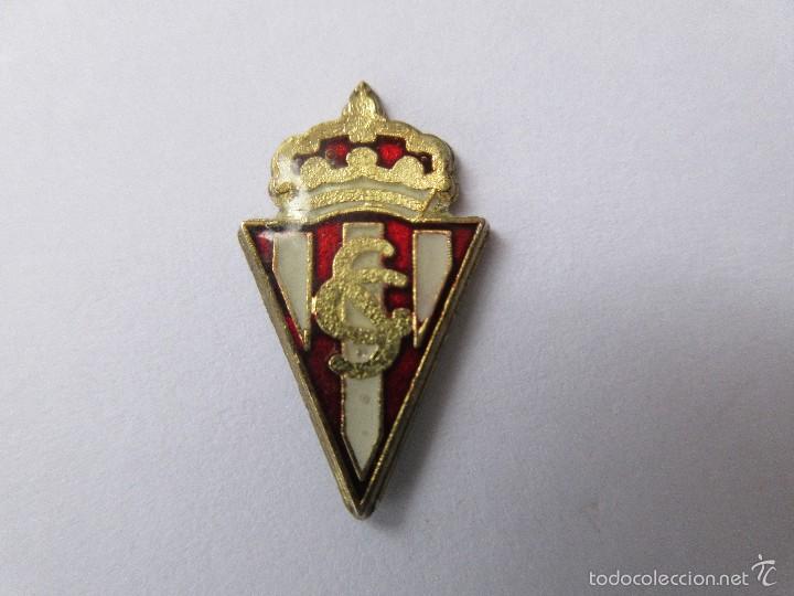 Coleccionismo deportivo: Pin's del Sporting de Gijon