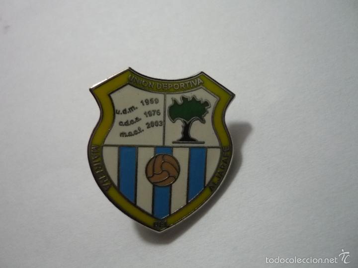 Coleccionismo deportivo: pin futbol cd mairena de aljarafe