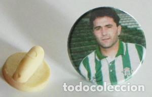 Coleccionismo deportivo: PIN DE RAFAEL GORDILLO - B&Eacute;TICO - JUGADOR DEL REAL BETIS - F&Uacute;TBOL - DEPORTE - &Iacute;DOLO
