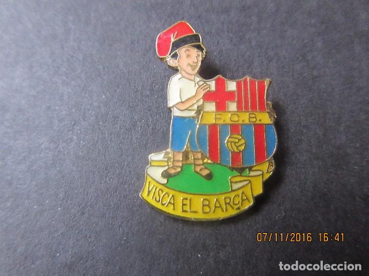 Coleccionismo deportivo: Antiguo pin's del F.C.Barcelona