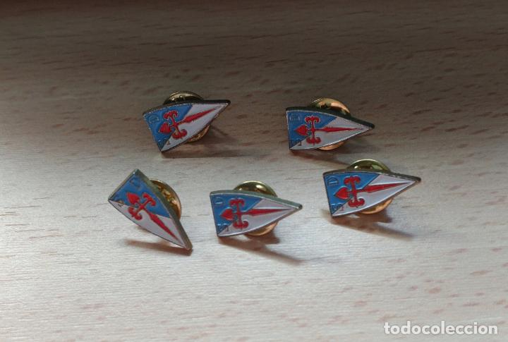 Collezionismo sportivo: insignia solapa pins, escudo sociedad deportiva compostela club de futbol