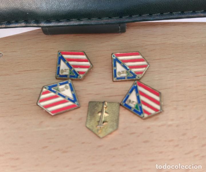 Sammelleidenschaft Sport: insignia solapa alfiler, escudo club atletico de madrid de futbol