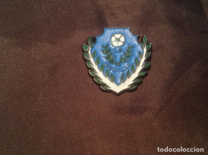 Colecionismo desportivo: Pin Sin Aguja C.D. Montilla