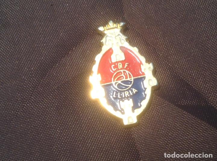 Collezionismo sportivo: Pin Sin Aguja C.D.F. Lliria