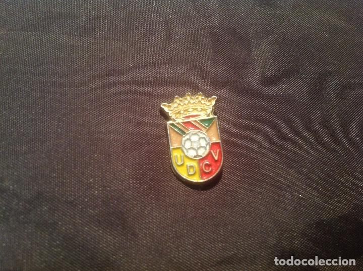 Colecionismo desportivo: Pin Sin Aguja UD CV