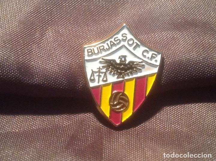 Sammelleidenschaft Sport: Pin Sin Aguja Burjasot CF