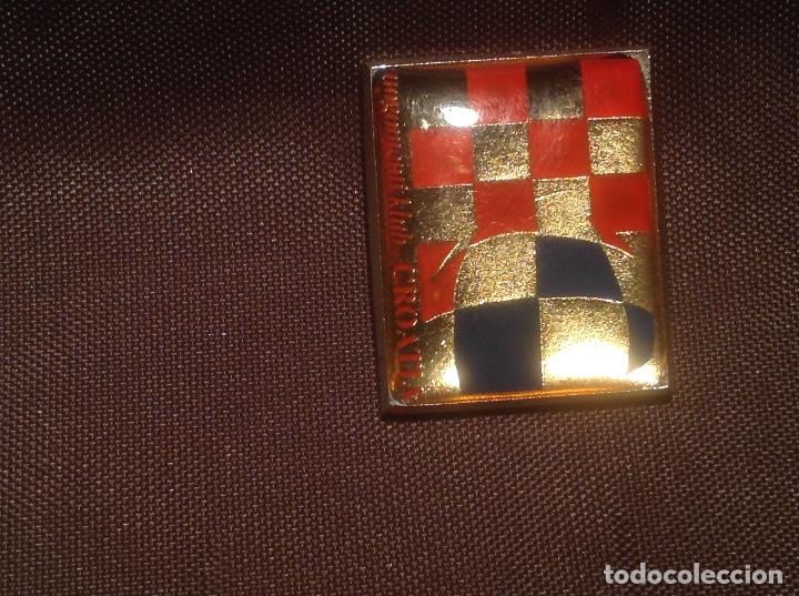 Colecionismo desportivo: Pin Sin Aguja Croacia futbol extranjero