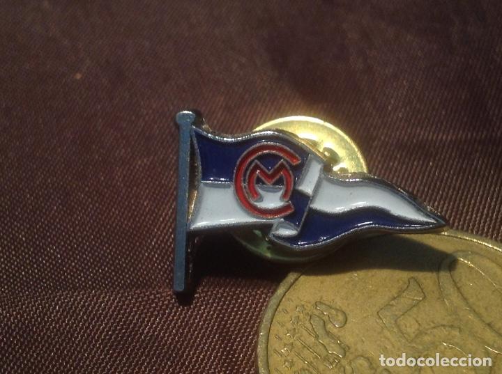 Collezionismo sportivo: Pin Bander&iacute;n CM