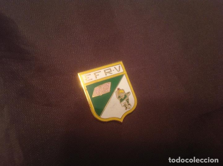 Collectionnisme sportif: Pin Sin Aguja EF RV