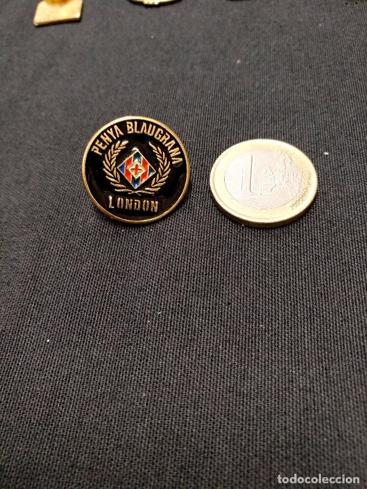 Sports collectibles: PIN INSIGNIA - PE&Ntilde;A F.C. BARCELONA - PENYA BLAUGRANA LONDON