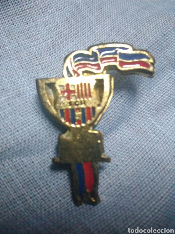 Collezionismo sportivo: Pin F C Barcelona Copa Liga