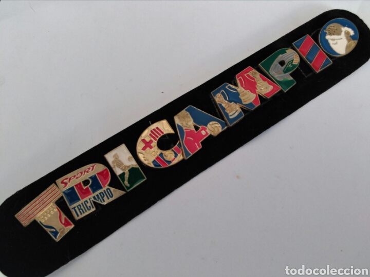 Collezionismo sportivo: Lote 9 pin s letras F C Barcelona Bar&ccedil;a Tricampio