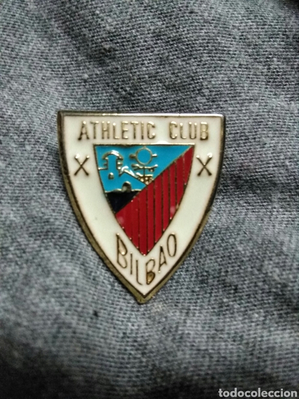 Sammelleidenschaft Sport: Pin Escudo Athletic Bilbao escudo Raro