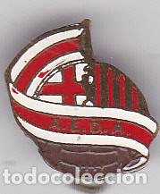 Coleccionismo deportivo: INSIGNIA AGUJA FUTBOL A.E.D.A. - Foto 1