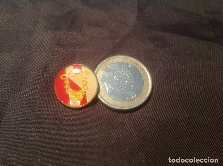 Collectionnisme sportif: TePin Sin Aguja futbol extranjero
