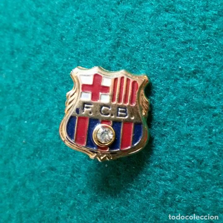 Collectionnisme sportif: Antigua insignia pin de aguja Imperdible futbol f.c.b bar&ccedil;a club futbol barcelona con brillante