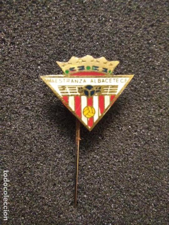 Collezionismo sportivo: Pins f&uacute;tbol MAESTRANZA ALBACETE C F