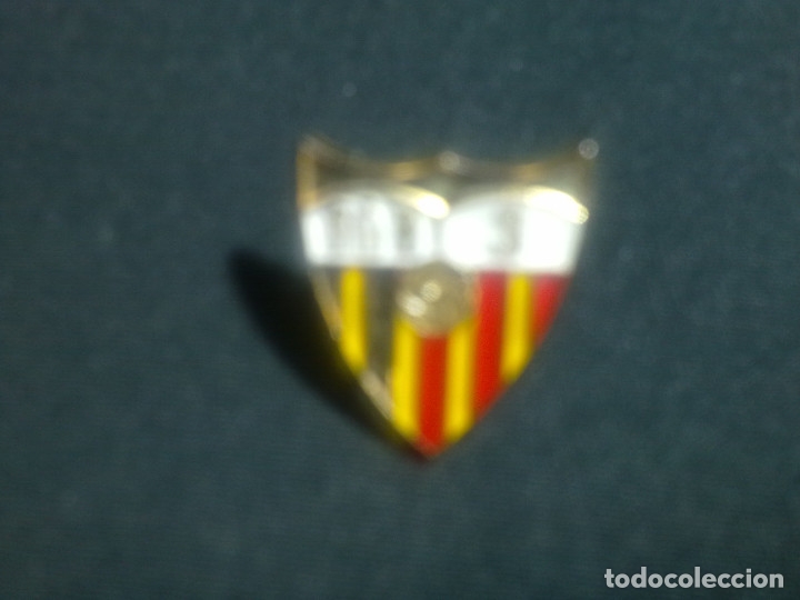 Coleccionismo deportivo: PIN DEL SEVILLA - Foto 1