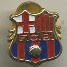 Collectionnisme sportif: BARCELONA FUTBOL CLUB DE SOLAPA ANTIGUO PIN DE FUTBOL. Lote 191420378