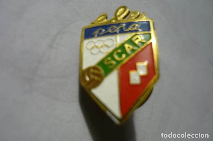Collectionnisme sportif: pin futbol pe&ntilde;a oscar